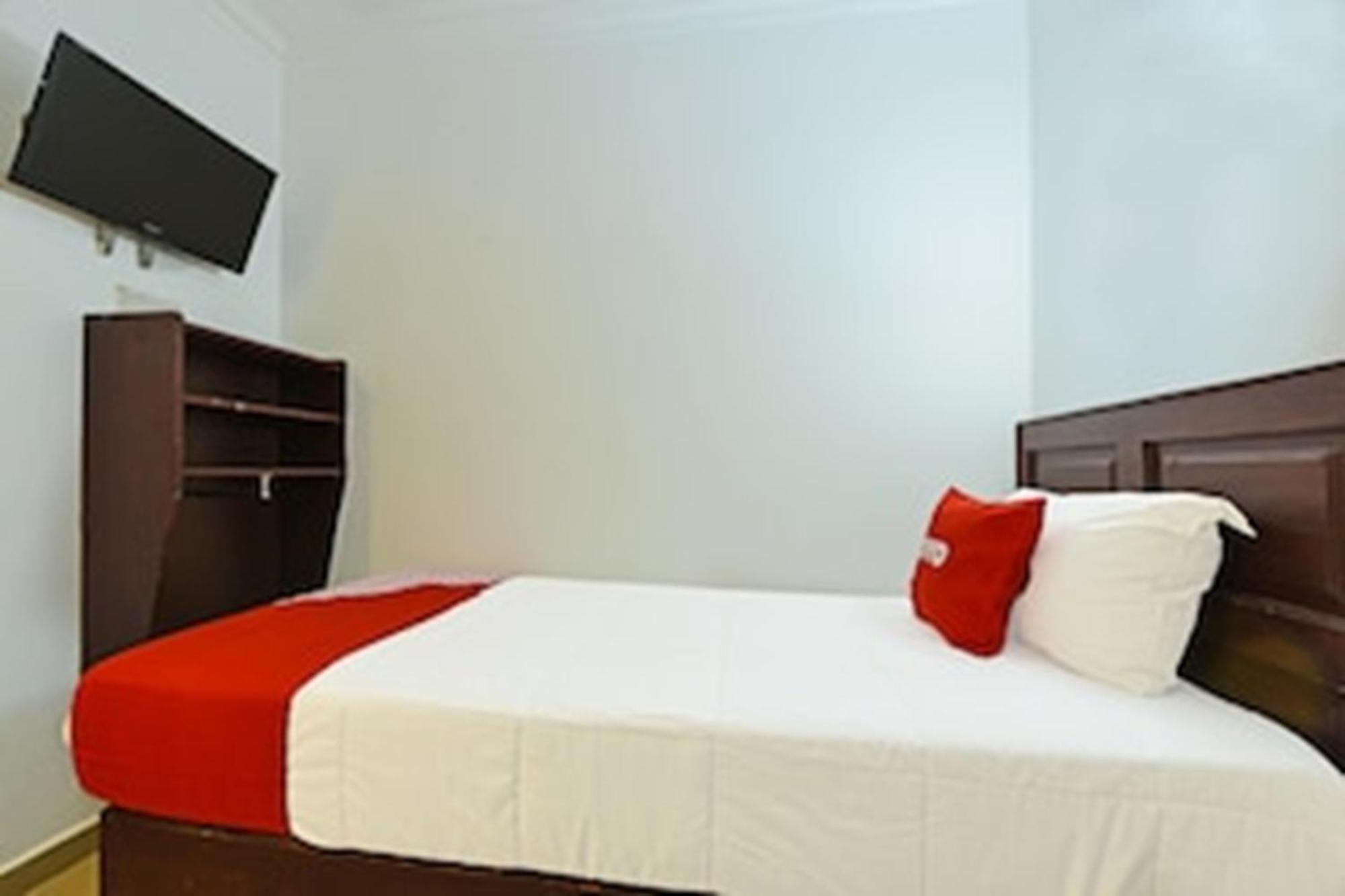 Super Oyo 90572 J Hotel Masjid India Kuala Lumpur Eksteriør billede